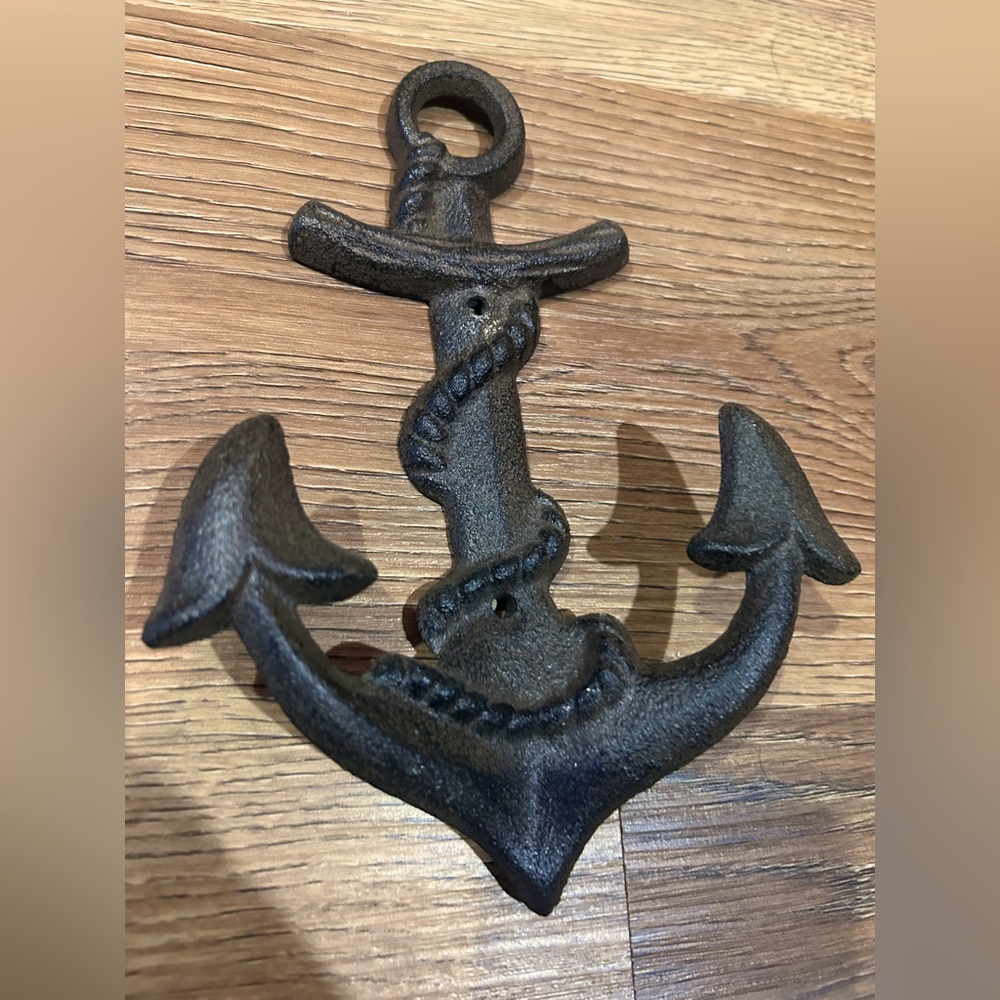 Cast Iron Anchor Wall Decor / Hooks